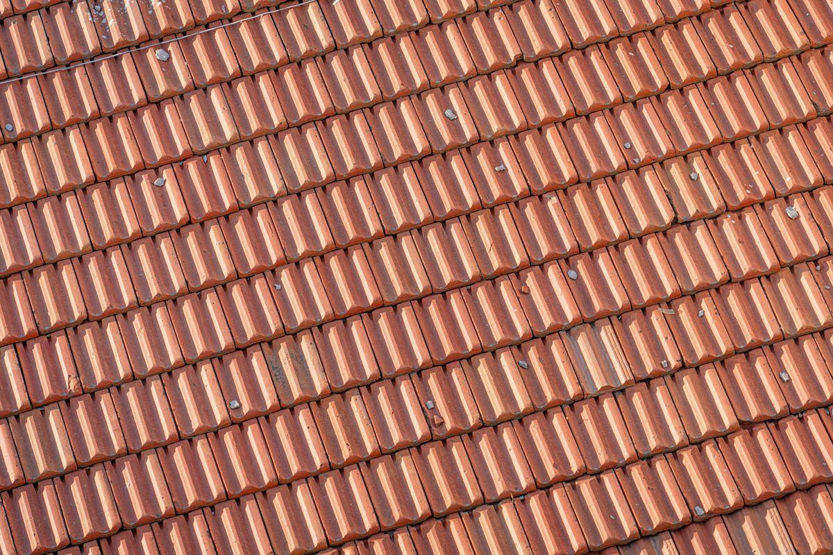 Détail d’une couverture posée par Couvreur Zingueur Entreprise Familiale